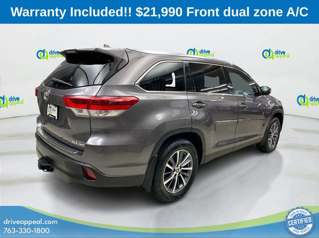 Used 2019 Toyota Highlander XLE AWD/4WD image 5