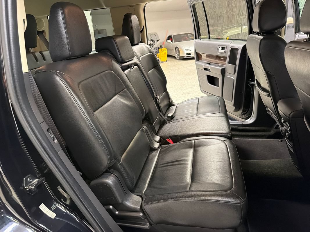 Used 2016 Ford Flex Limited FWD image 42
