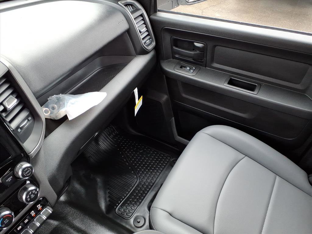 New 2026 RAM 2500 Tradesman w/ Chrome Appearance Group image 33