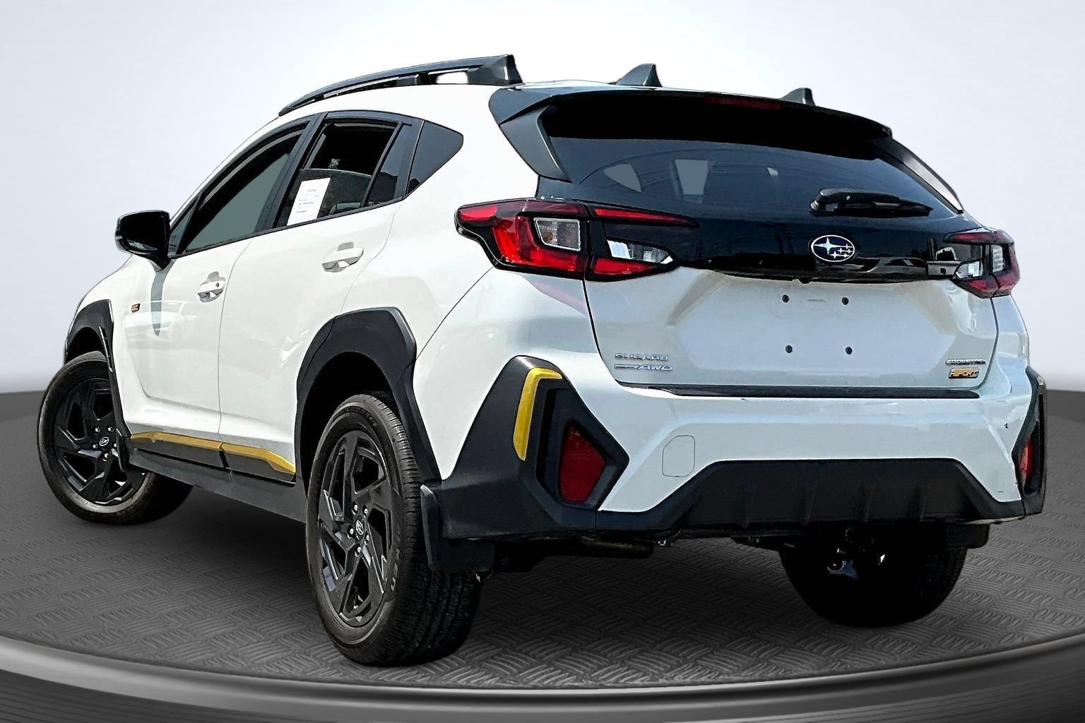 Used 2024 Subaru Crosstrek 2.5i Sport AWD/4WD image 4