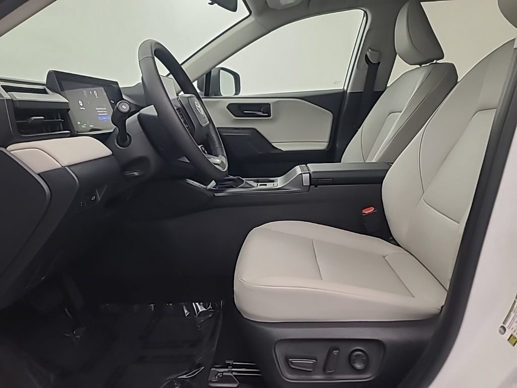Used 2026 Toyota RAV4 XLE Premium AWD/4WD image 26