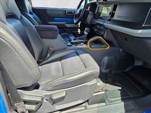 Used 2023 Ford Bronco Badlands image 19