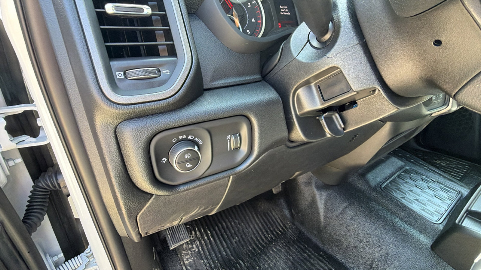 New 2026 RAM 5500 Tradesman image 21