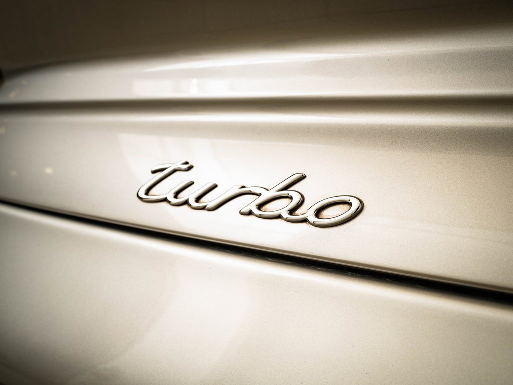 Used 2003 Porsche 911 Turbo image 22