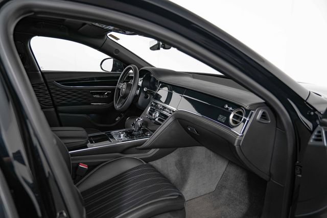 Used 2020 Bentley Flying Spur W12 AWD/4WD image 33