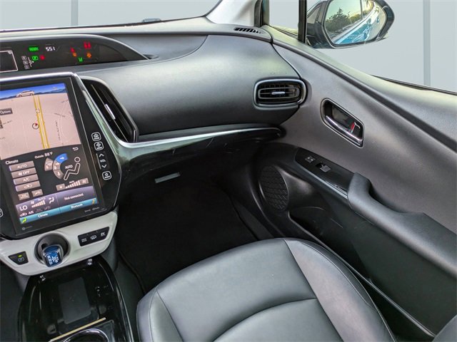 Used 2019 Toyota Prius Prime Premium image 16