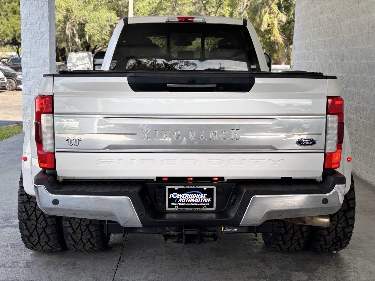 Used 2018 Ford F450 King Ranch w/ King Ranch Ultimate Package AWD/4WD image 9