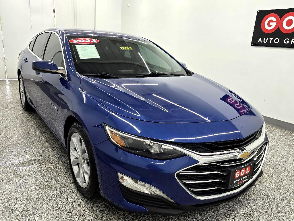 Used 2023 Chevrolet Malibu LT image 1