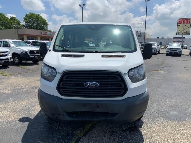 Used 2017 Ford Transit 150 148 Low Roof RWD image 3