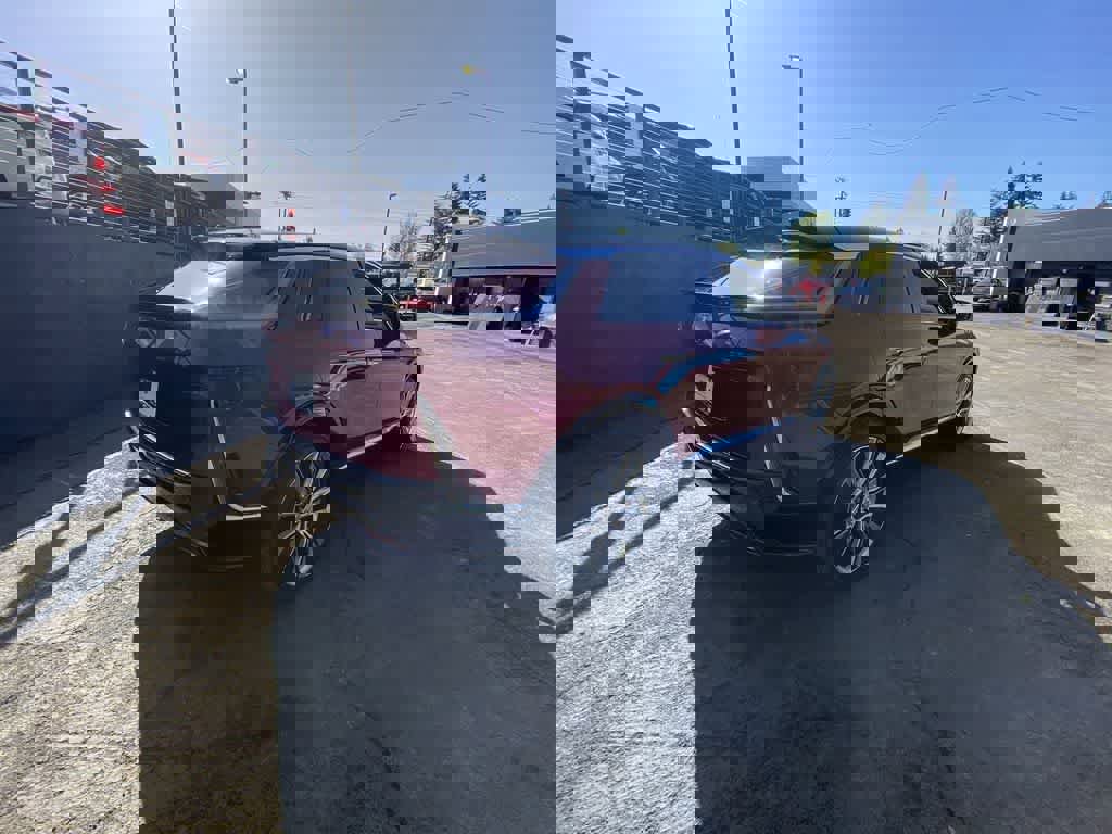 Certified 2025 Cadillac Lyriq Luxury w/ Nappa Leather Package AWD/4WD image 6