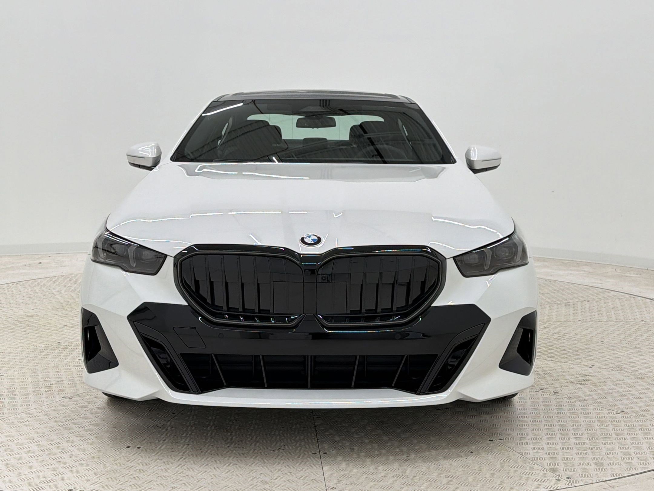 New 2026 BMW 530i w/ M Sport Package RWD image 6