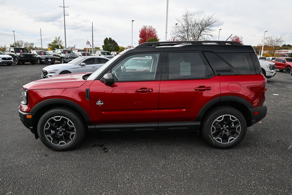 New 2025 Ford Bronco Sport Outer Banks w/ Outer Banks Tech Package+ image 8