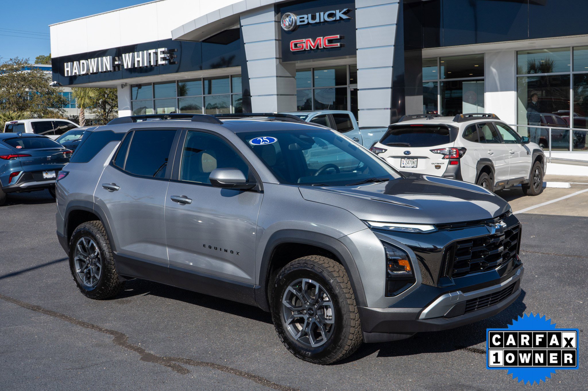 Certified 2025 Chevrolet Equinox ACTIV w/ Convenience Package III image 1