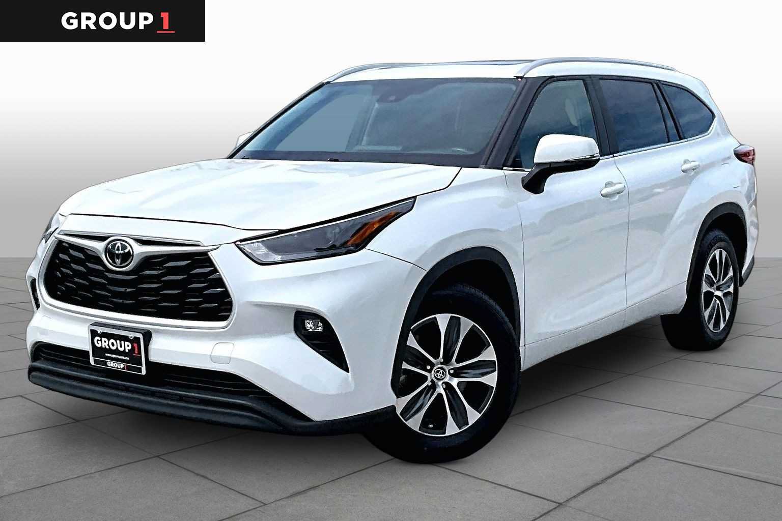 Used 2023 Toyota Highlander XLE