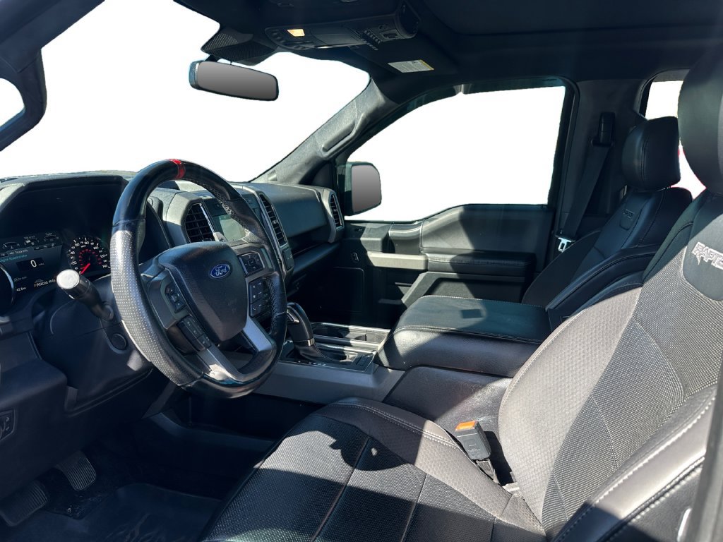 Used 2019 Ford F150 Raptor w/ Equipment Group 802A Luxury AWD/4WD image 14