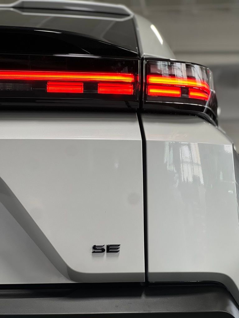 New 2026 Toyota C-HR AWD/4WD image 8