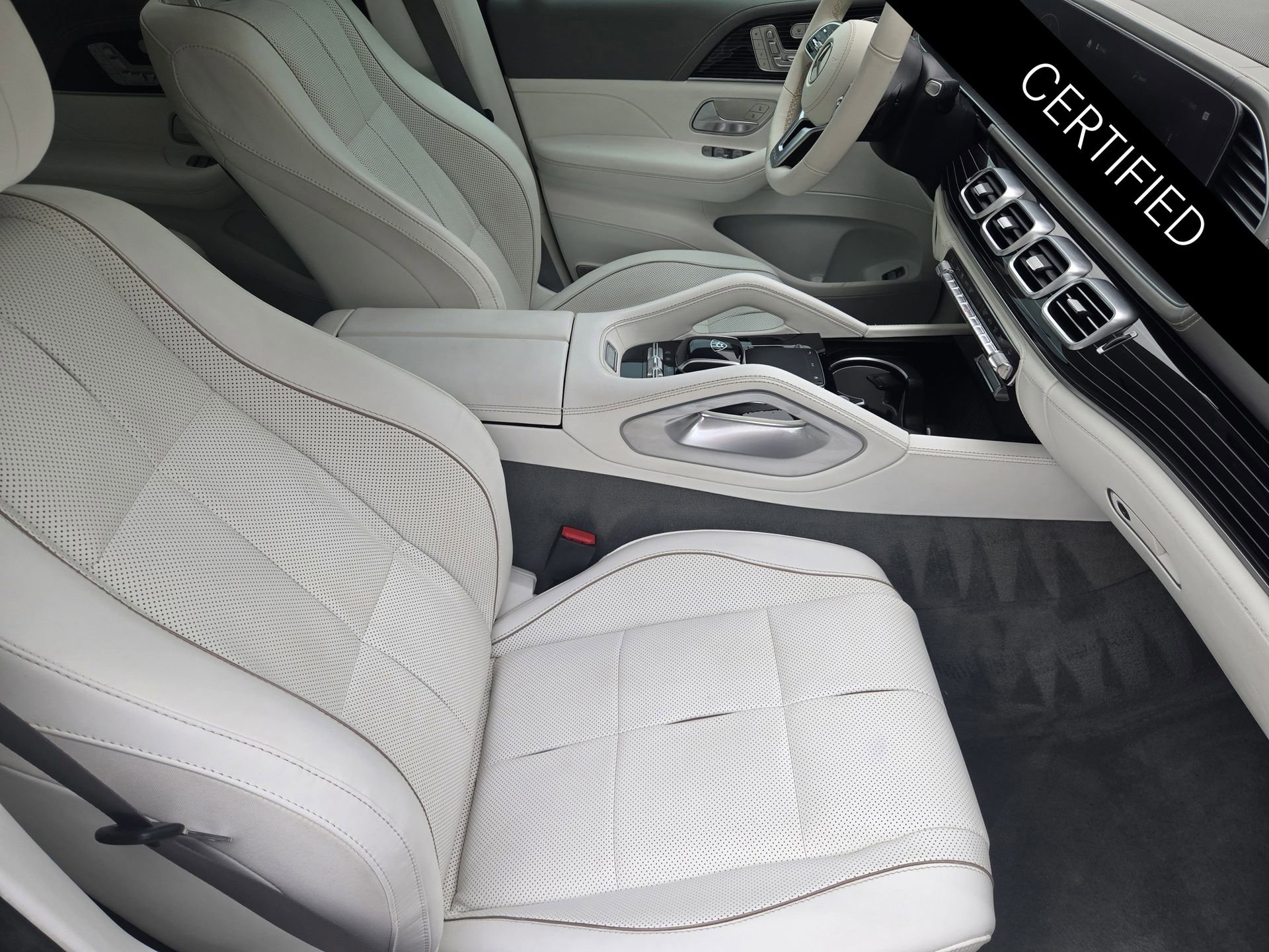 Used 2023 Mercedes-Benz Maybach GLS 600 4MATIC image 14
