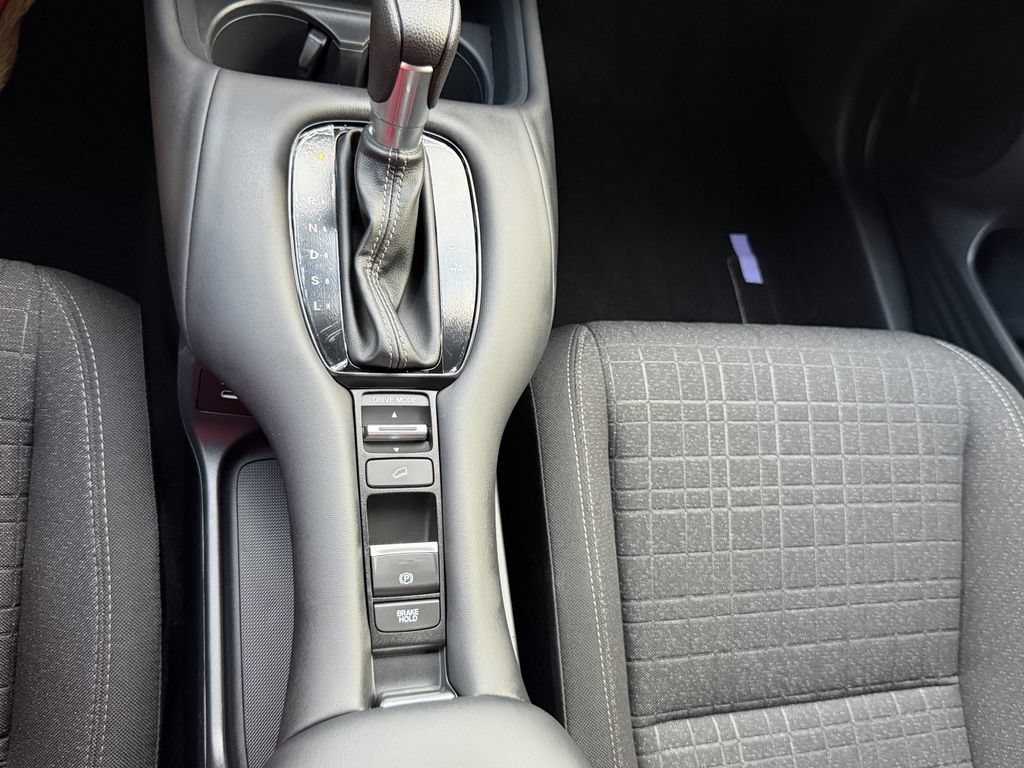 Used 2026 Honda HR-V LX image 24