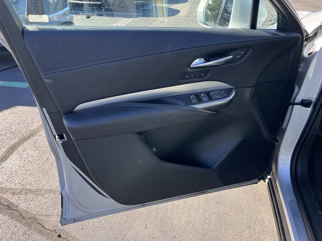 Used 2019 Cadillac XT4 Premium Luxury w/ Enhanced Visibility Package image 24