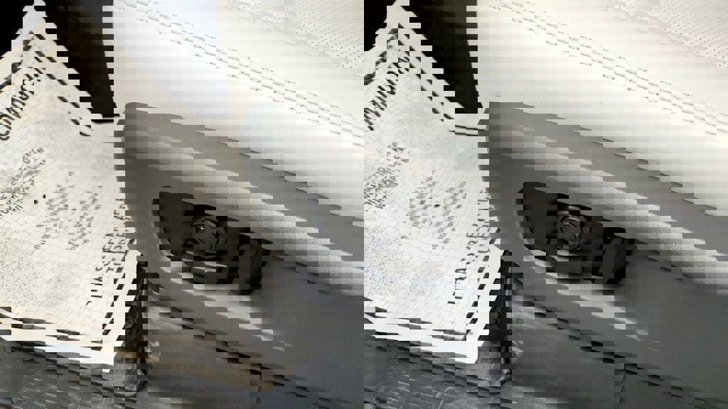 Used 2025 Land Rover Defender 90 S image 12