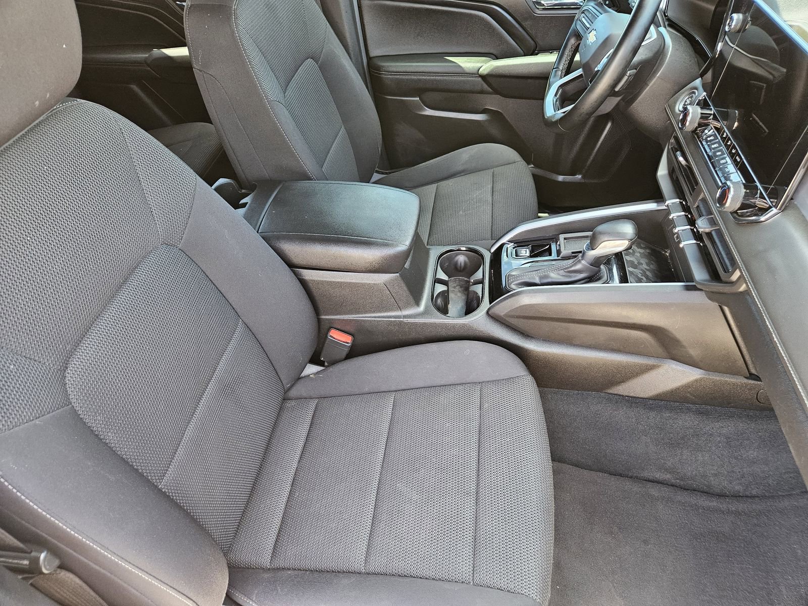 Used 2023 Chevrolet Colorado LT w/ LT Convenience Package image 17