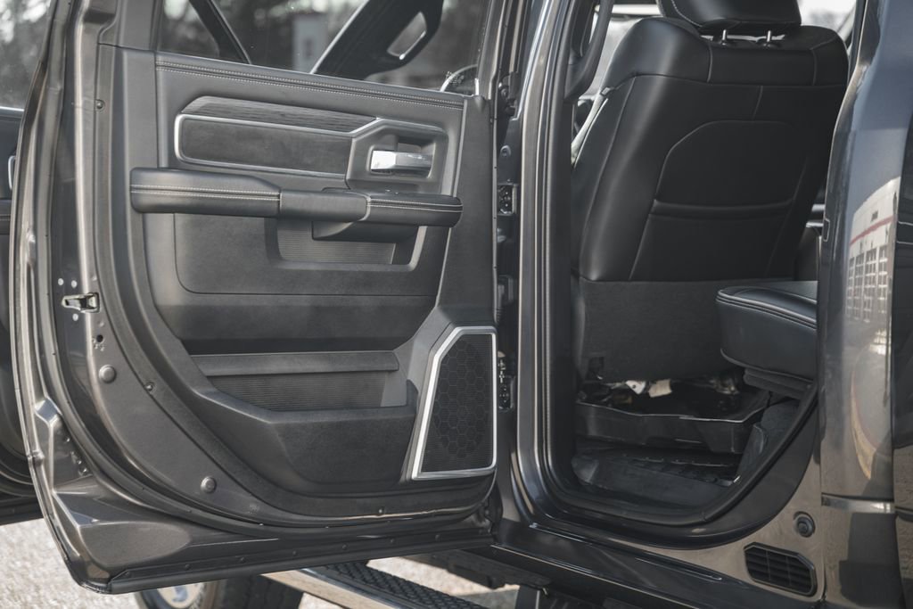 Used 2024 RAM 3500 Laramie w/ Sport Appearance Package image 42