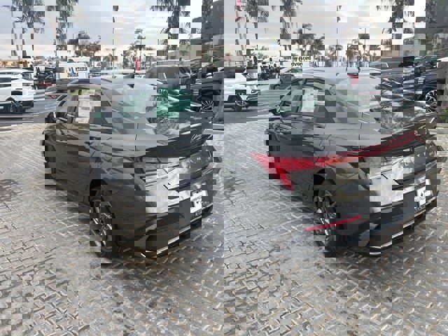 New 2026 Hyundai Elantra Blue image 4