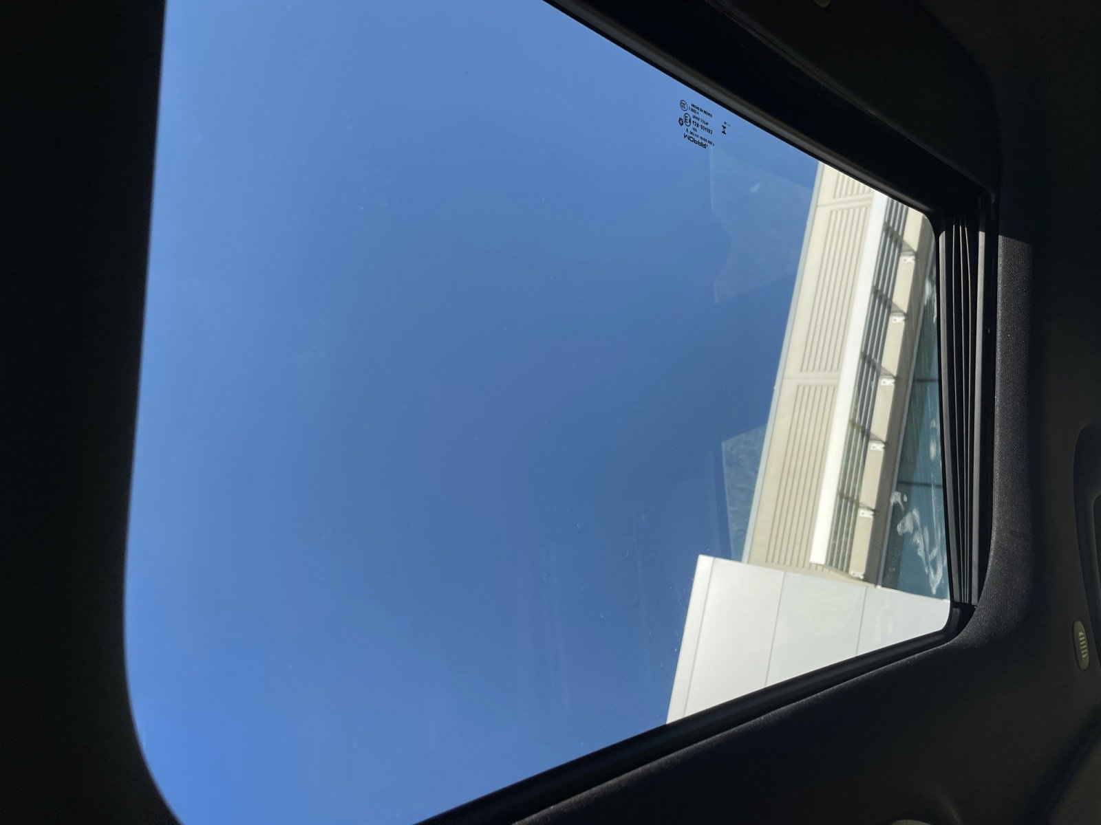 Used 2025 Jeep Grand Cherokee L Altitude image 4