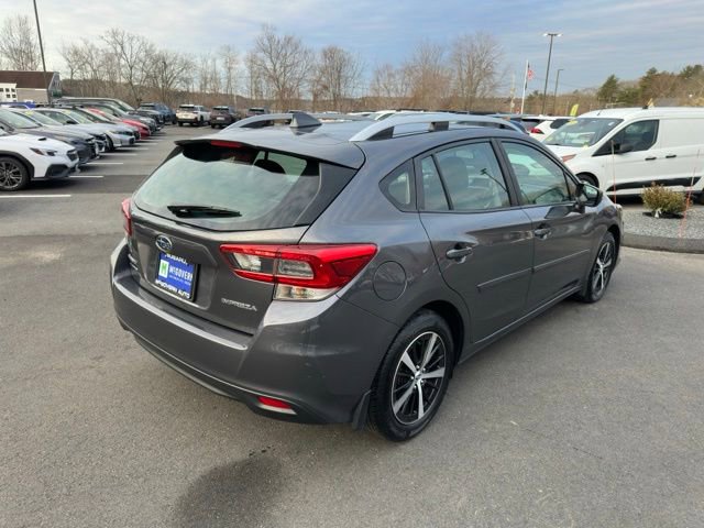 Used 2022 Subaru Impreza Premium image 6