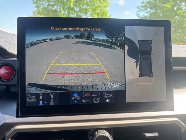 Used 2025 Toyota 4Runner TRD Off-Road Premium image 35