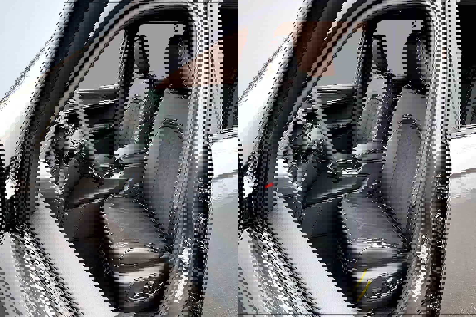 New 2026 Jeep Grand Cherokee Altitude image 11