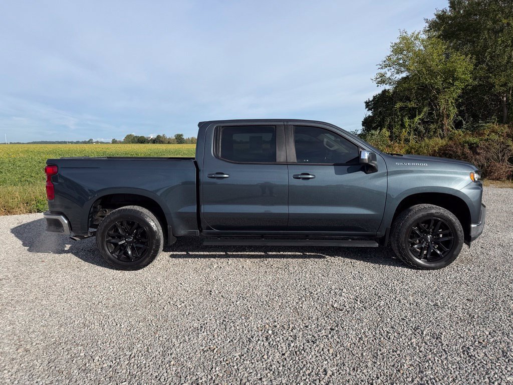 Used 2019 Chevrolet Silverado 1500 LT w/ All-Star Edition AWD/4WD image 17