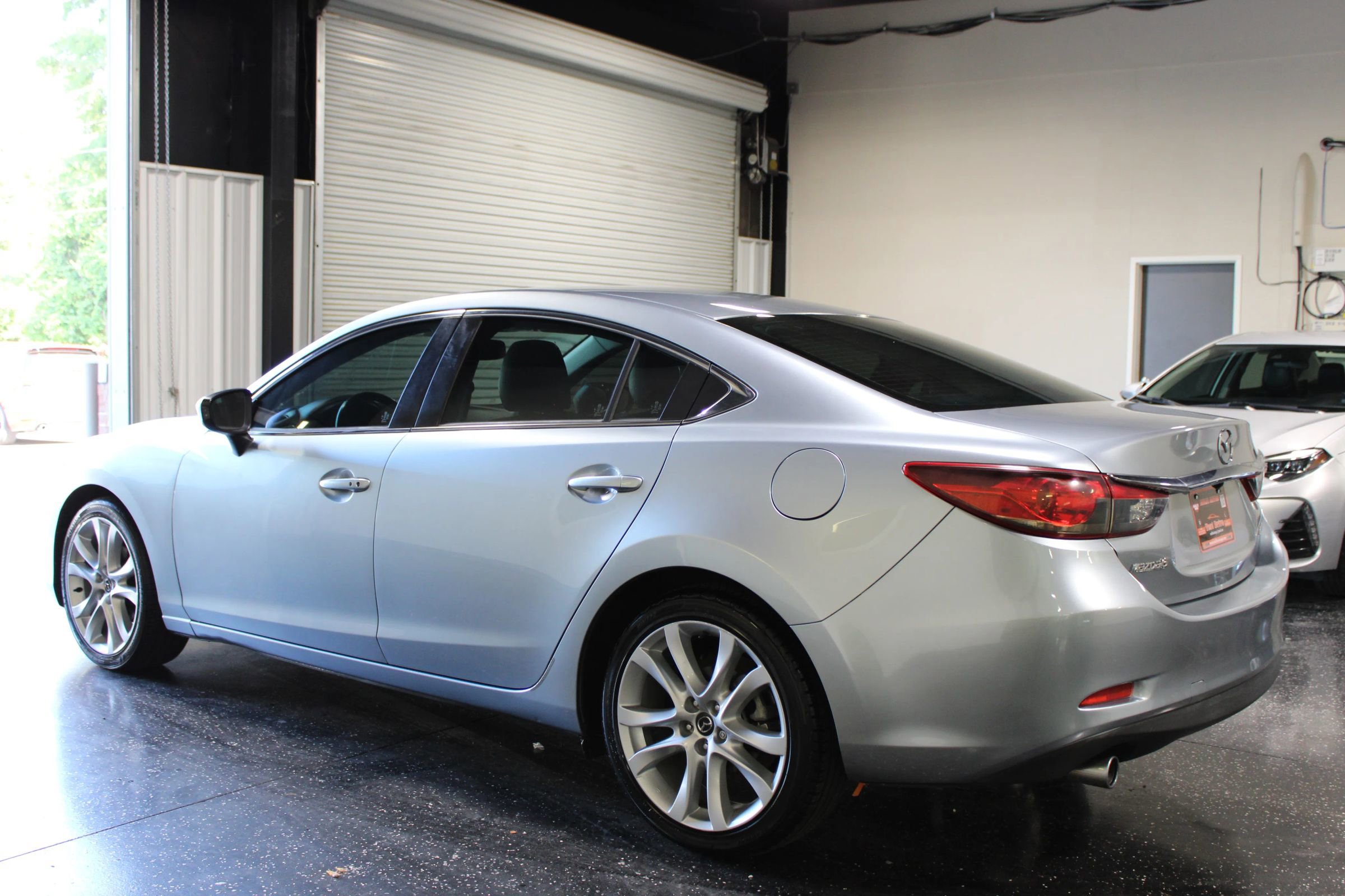 Used 2014 MAZDA MAZDA6 Touring w/ Touring Technology Package FWD image 5
