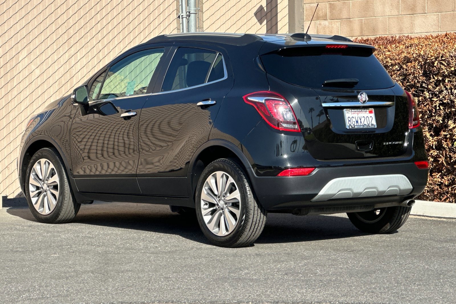 Certified 2019 Buick Encore Preferred w/ Safety Package FWD image 6