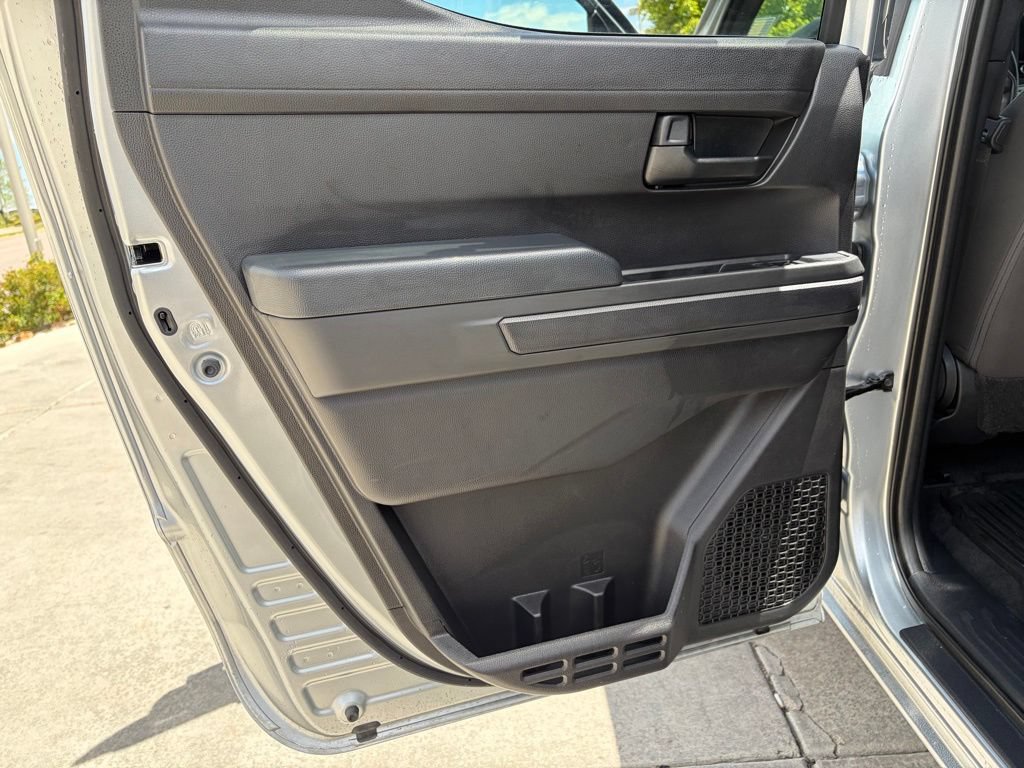 Used 2025 Toyota Tacoma SR RWD image 13