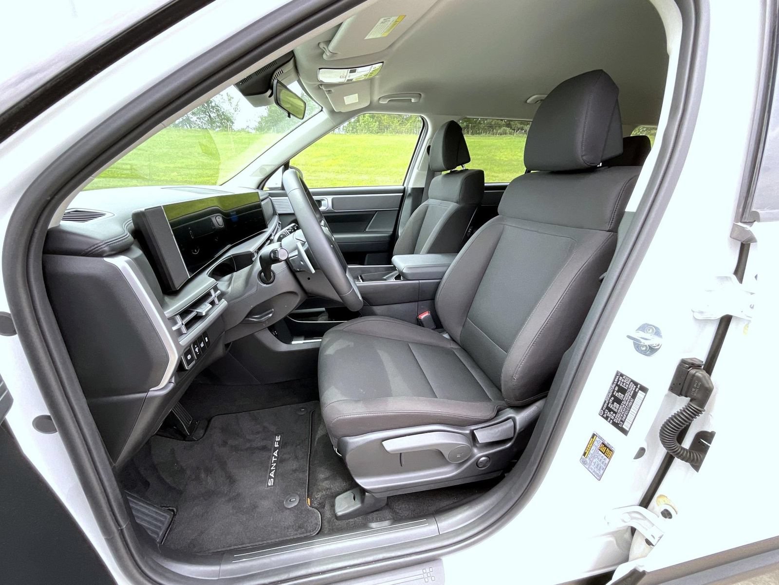 Certified 2026 Hyundai Santa Fe SE AWD/4WD image 10