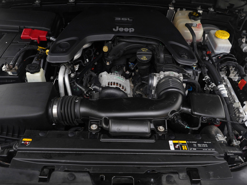 Used 2021 Jeep Wrangler Unlimited Sport w/ Dual Top Group image 32