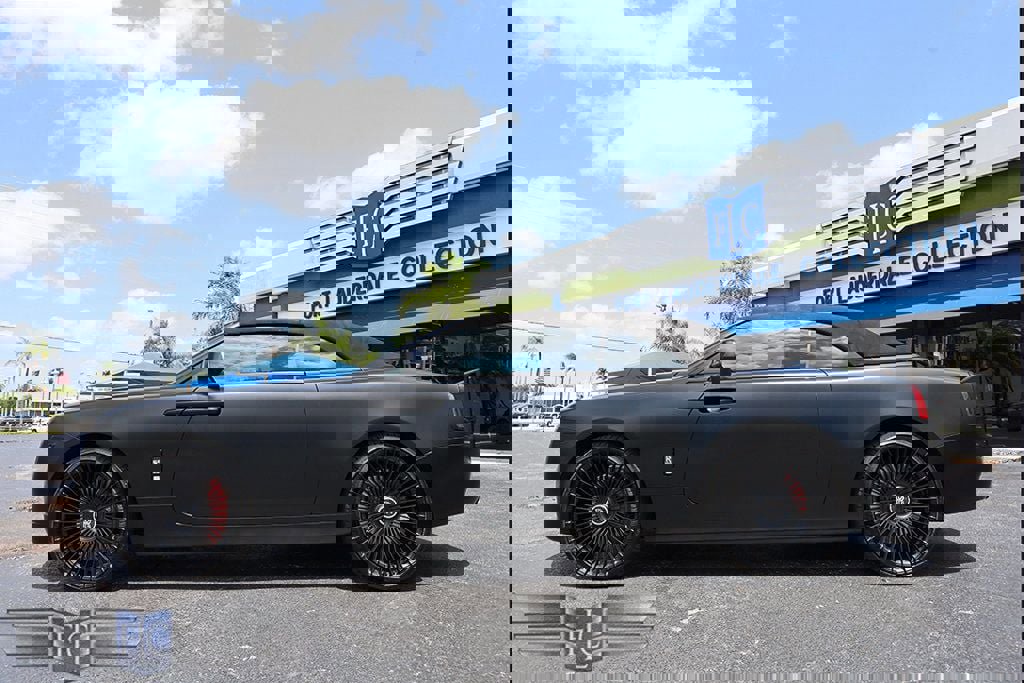 Used 2021 Rolls-Royce Dawn image 48