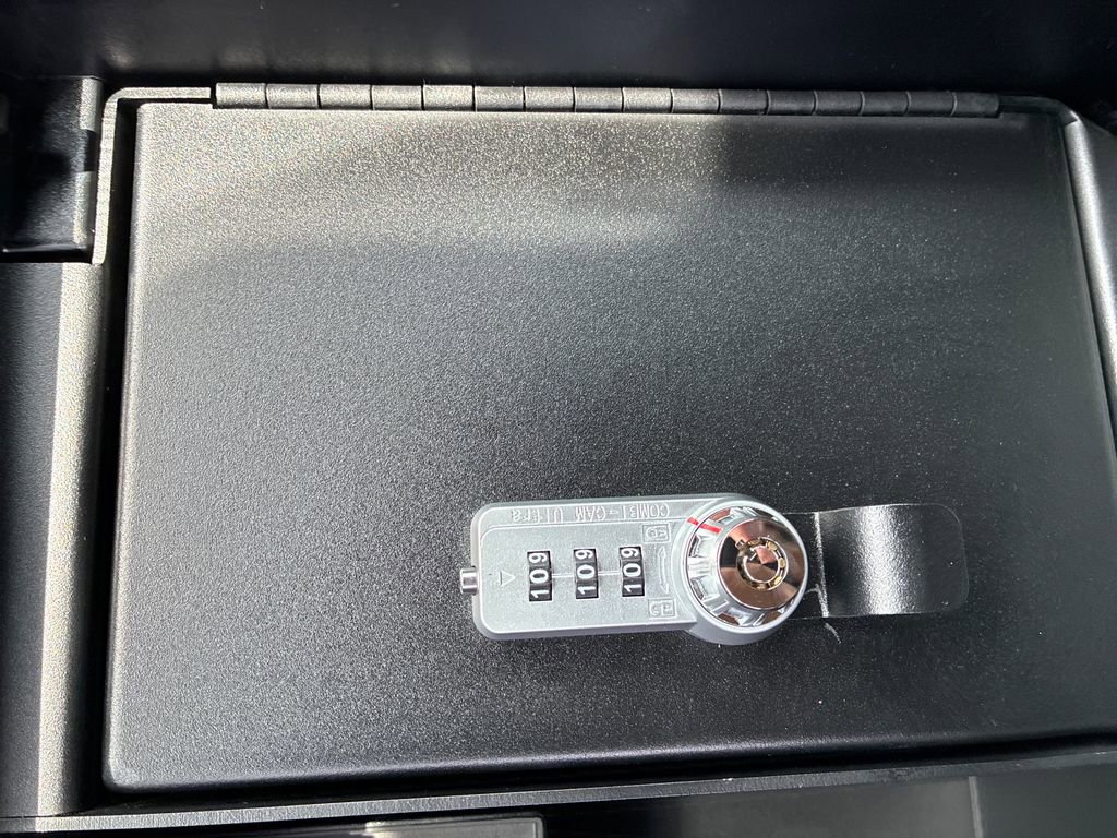 New 2026 Toyota Tundra Limited image 36