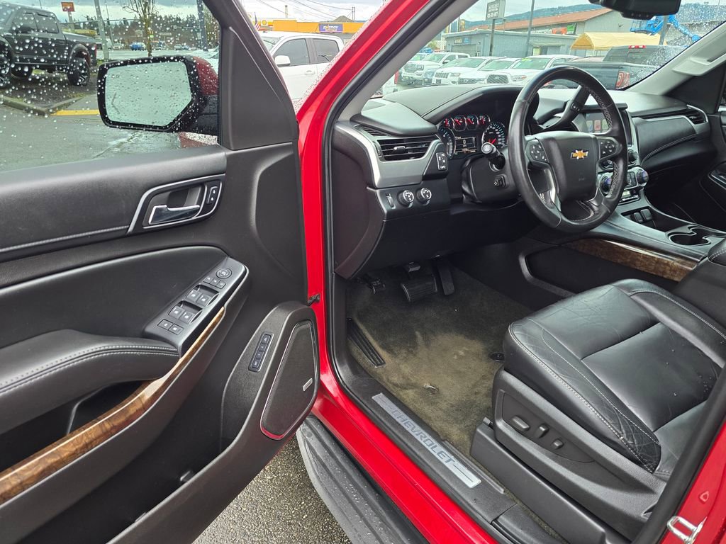 Used 2015 Chevrolet Suburban LT AWD/4WD image 22