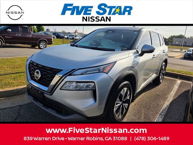 Used 2021 Nissan Rogue SV image 3
