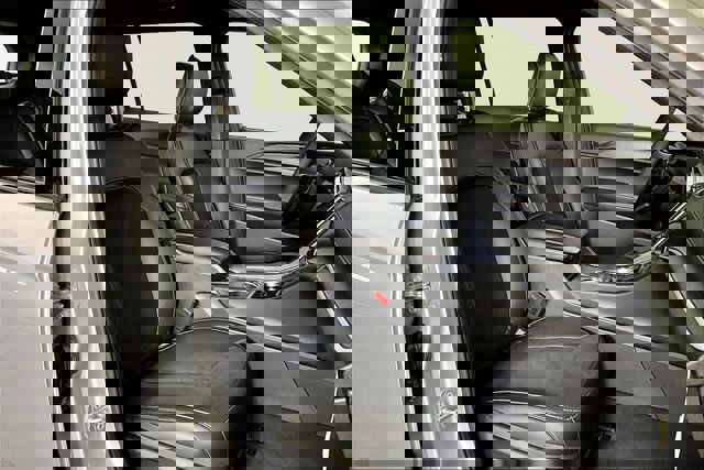 New 2025 Jeep Grand Cherokee L Altitude image 11