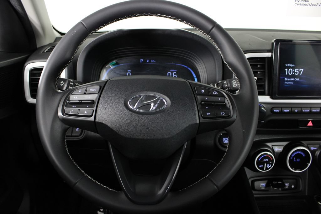 Certified 2024 Hyundai Venue Limited FWD image 26
