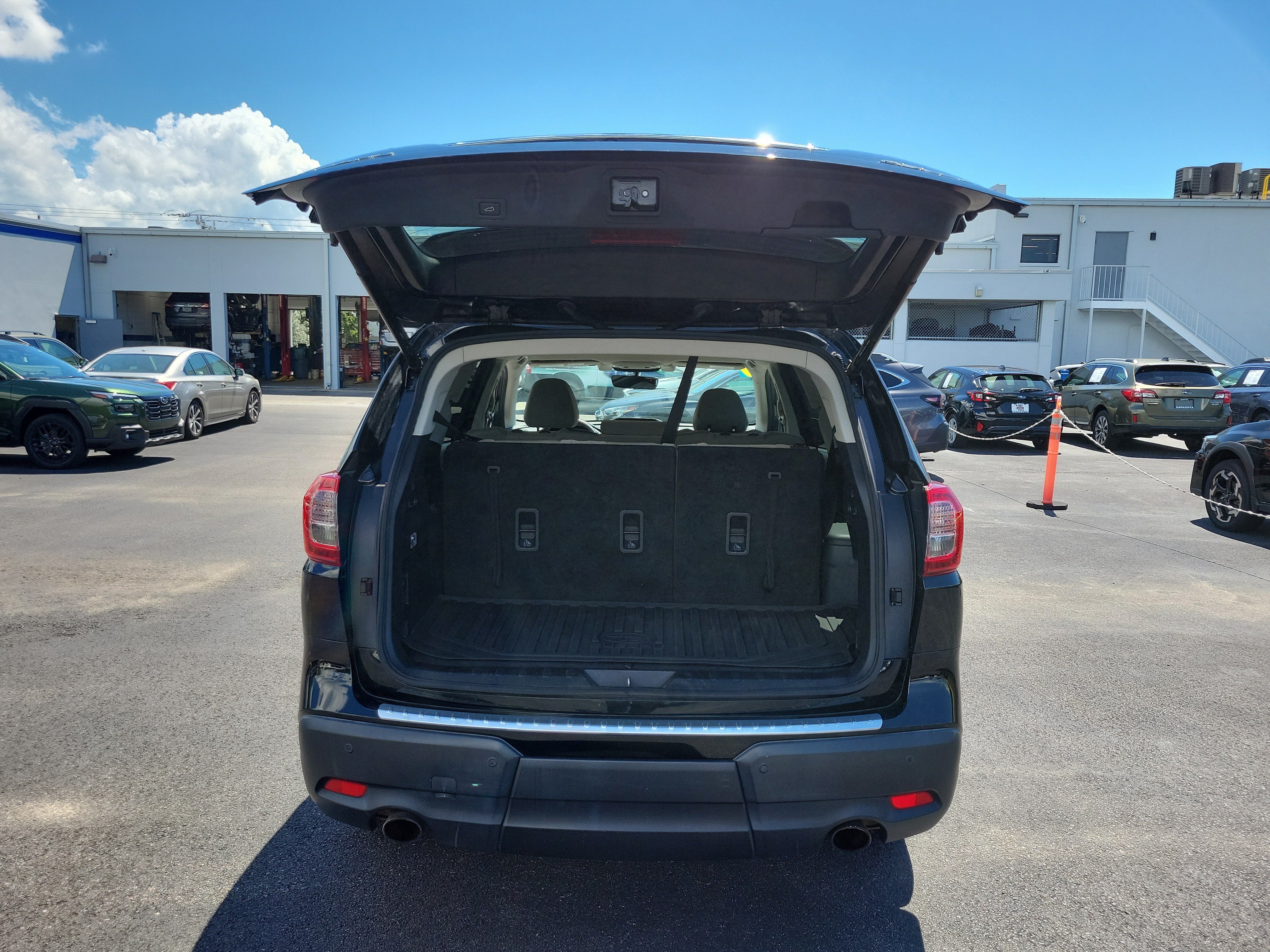 Used 2019 Subaru Ascent Premium AWD/4WD image 11