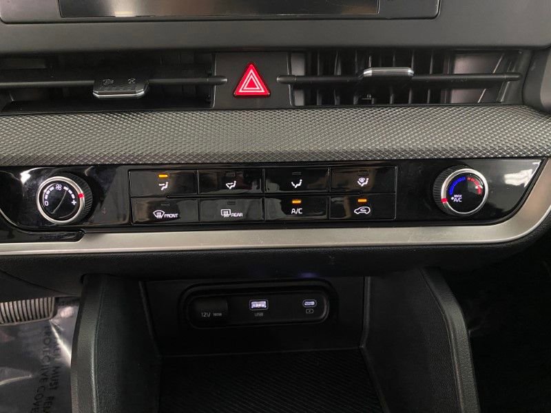 Used 2024 Kia Sportage LX image 39
