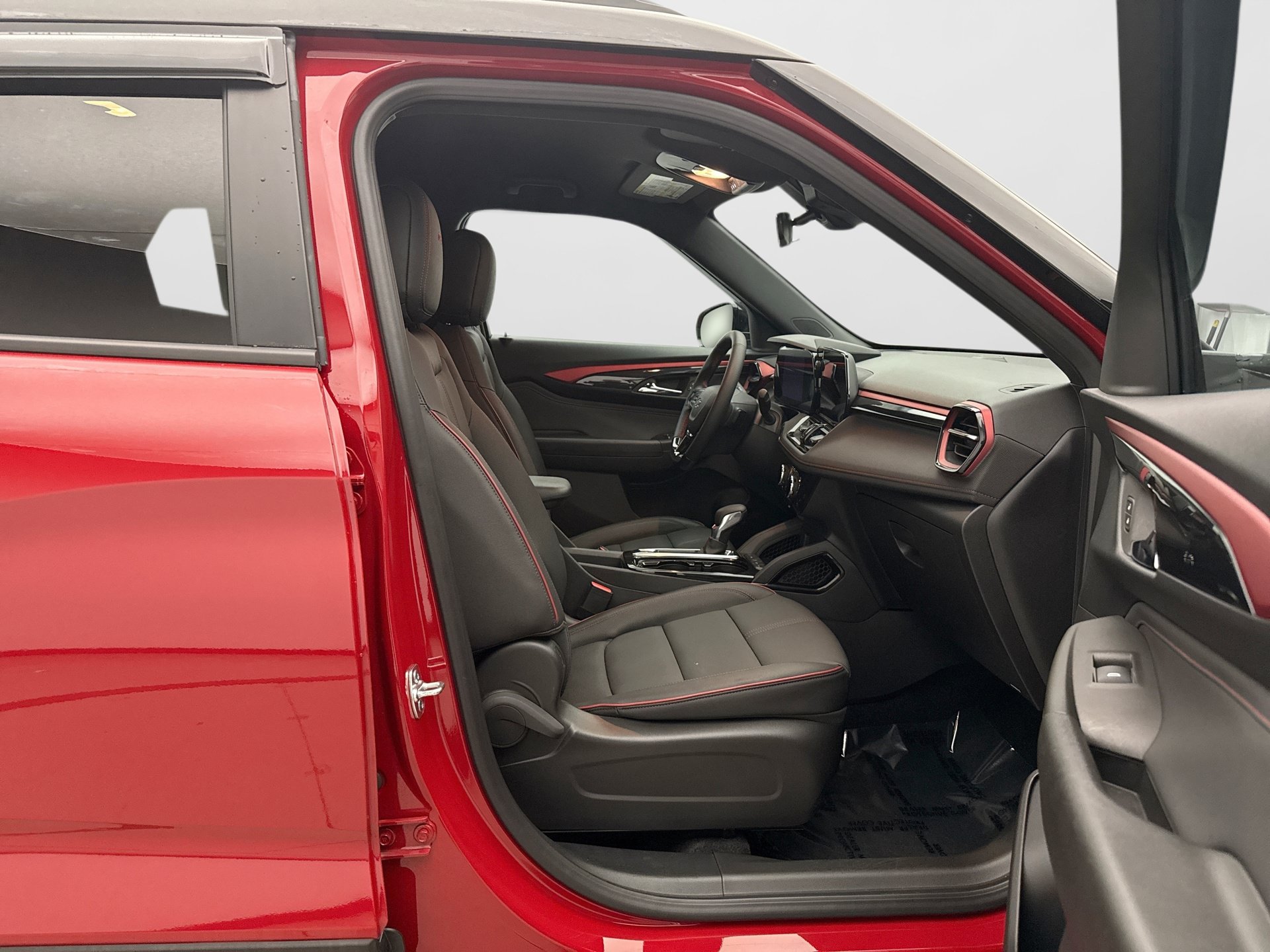 Used 2026 Chevrolet TrailBlazer RS w/ Driver Confidence Package AWD/4WD image 16