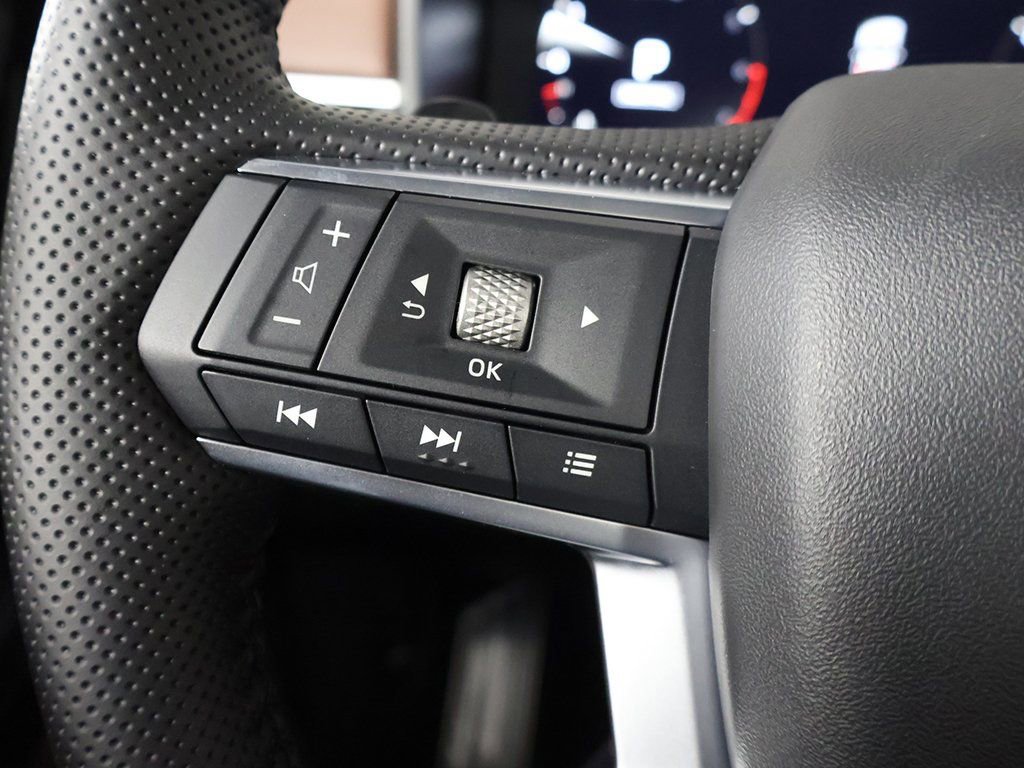 New 2025 Mitsubishi Outlander SEL image 47