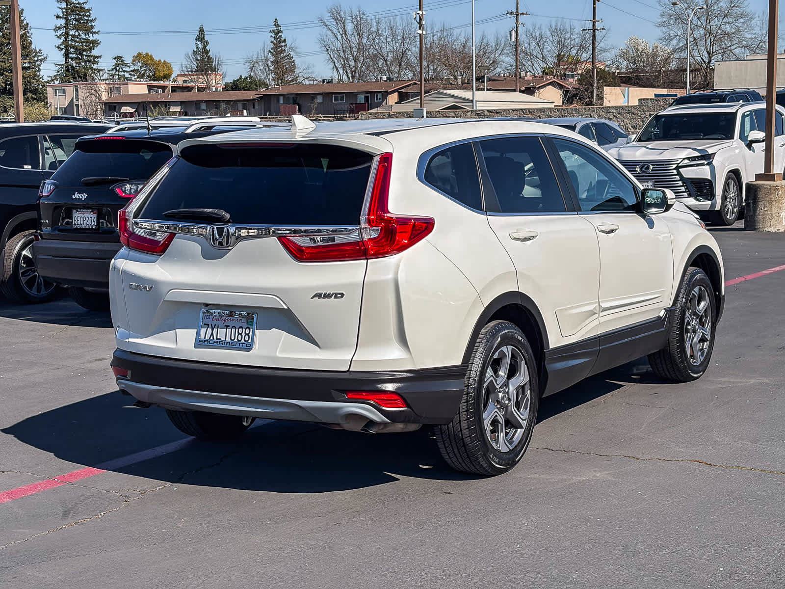 Used 2017 Honda CR-V EX-L image 4