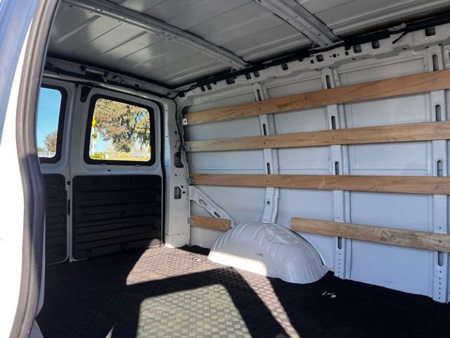 Used 2024 Chevrolet Express 2500 w/ Driver Convenience Package image 23