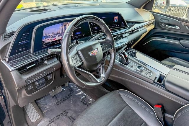 Used 2023 Cadillac Escalade Sport image 11